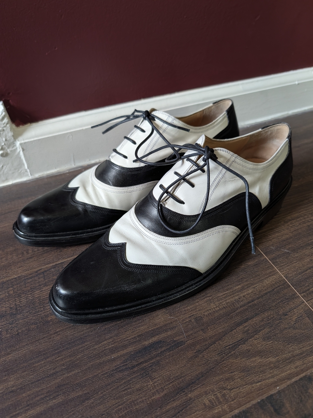 Walter Steiger Handmade In Italy Black and White Two-Tone Men's Oxford Shoes